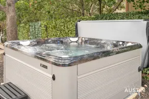 Modern Pool House + Hot Tub, LK Travis | Pets OK! - Image 4