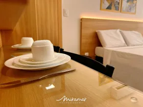 Compact Flat Near the Beach - Miramar Accommodations - Image 5