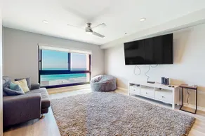 Blue Wave Penthouse - Image 3