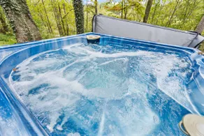 BlueHaven - Hot Tub - Fire Pit - Image 2