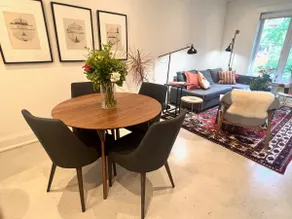 Chic West Side Suite | Walk the city's best areas - Image 2