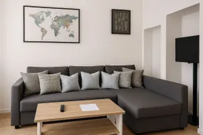Altstadt Budget Apartment - Image 3