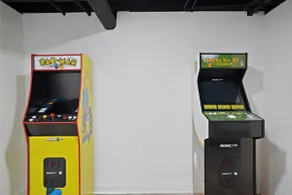 Luxury Riverfront Retreat w/ Game Room + Fire Pit - Image 4