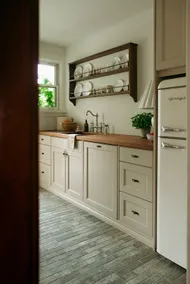 The Tudor on Homewood-Henriette Suite - Image 2