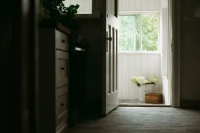 The Tudor on Homewood-Henriette Suite - Image 3