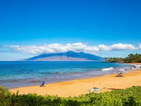 Premium Oceanfront Makena Surf #F-102 with Central AC & Island Views - Image 2