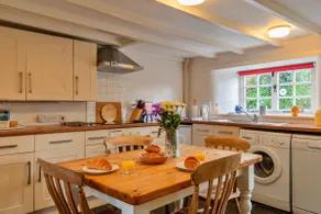 Finest Retreats - Forge Cottage, Padstow - Image 3