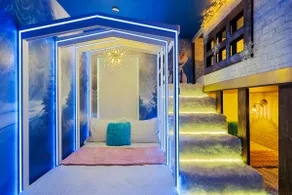 10Bd Epic Vacation Home! Themed Rooms Windsor Cay - Image 5