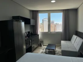 Town Co - Apartamento 1004 - Image 2