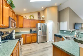 Bar, Pool Table & Yard! Spacious Union Home - Image 5