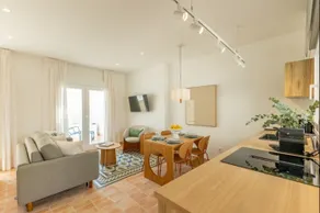ISG Apartments: Essence of Triana 4 - Image 3