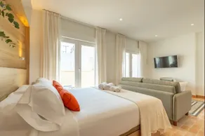 ISG Apartments: Essence of Triana 4 - Image 2
