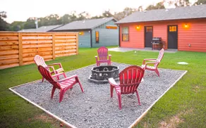 4 Cabin Retreat 16 people MAX/Hot Tubs & Firepit - Image 5