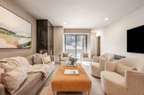 New Luxurious 4BR w Central A/C in Aspen's Core - Image 2