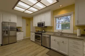 Historic Farm House | Great Location | Petaluma - Image 2