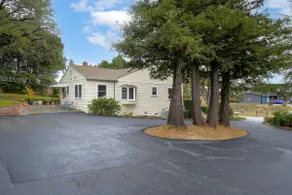 Historic Farm House | Great Location | Petaluma - Image 5