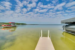 Waterfront Mullett Lake Cabin: Pets Welcome! - Image 2