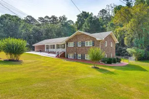 3 Mi to Arabia Mtn Trails: Quiet Ranch-style Home - Image 3