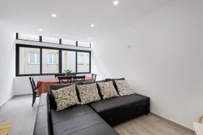 T4 Furadouro with sea view - Image 3