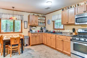 Forested Family Hideaway Near Lake Sinclair! - Image 5