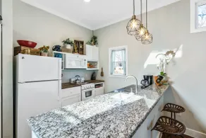 Cozy 1BR Cottage Near DT Farmers Market & Baylor - Image 4