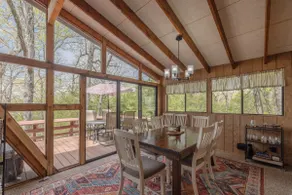 Creekside Cabin - kayak, SUP, WiFi - Image 5