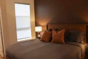 Resort-Style W/Pool, Gym&Parking near Disneyland - Image 3
