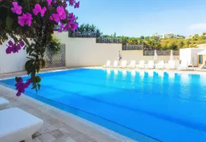 Palmera 2BR with Balcony and Parking in Fanar - Image 2