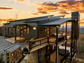 Heated Pool + Sauna + Dog-Friendly - Image 2