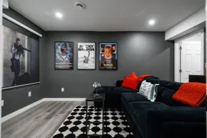 Hollywood Hideaway Sauna Home Theater BBQ - Image 2