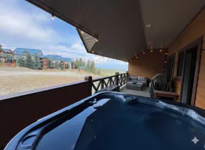 Premium Slope-Side Retreat - Image 5