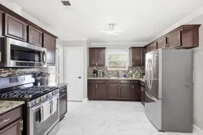 4-Bd/2-Ba With Backyard Pool Retreat + Game room - Image 5