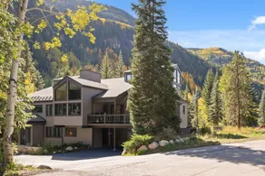Cozy East Vail Retreat with Fireplace 2 Balconies - Image 2