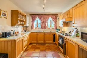 Elm End Cottage - Single-Storey Farm Retreat - Image 2