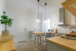 Bright 1-bedroom apartment w/ balcony. Södermalm - Image 5