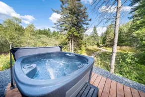 Spa & River View | The Hidden Container - Image 2