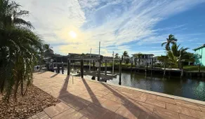 Fort Myers Beach 2 Bedroom 2 Bathroom Home Duplex - Image 5