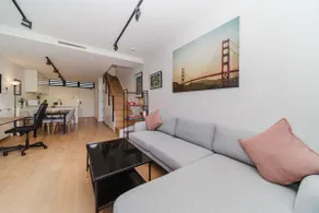 Cosy Urban Escape near Sydneys Top Attractions - Image 2