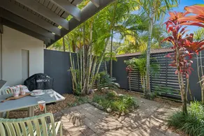 Hibiscus Villa - Beach front, 3 Pools, Tennis - Image 4