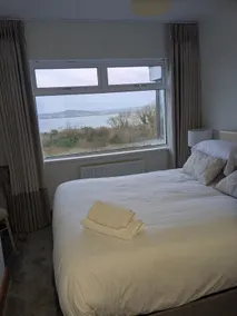 Lough Views | Modern 2BR Holywood | Parking - Image 2