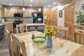 Raintree at Roslyn Ridge - Cozy Retreat - Image 3