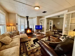 Game Room, King Bed, Ski Okemo, Pets, 4+ Parking - Image 3