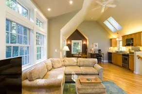 Brand New Upscale Serene Redwood Retreat in Arcata Perfect Couple s Re - Image 4