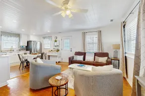 The Beach House: Private pool, Close to Beach! - Image 2