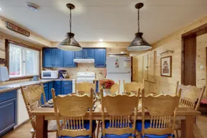 Peaceful Nature Escape on Little Portage Lake! - Image 5