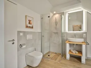 Penthouse Cassiopeia by AA Holiday Homes SKI IN SKI OUT - Image 4