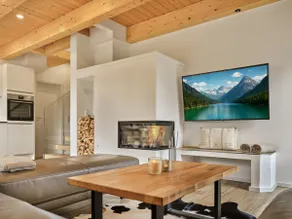Penthouse Cassiopeia by AA Holiday Homes SKI IN SKI OUT - Image 2