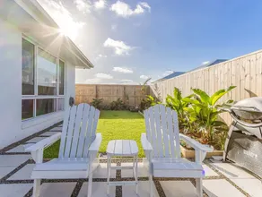 Sugar Shore Retreat - Image 5