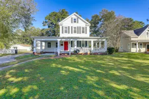 Spacious New Bern Home w/ Yard: 2 Mi to Riverfront - Image 3