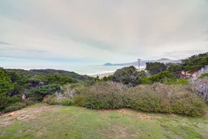 Groups Welcome! Ocean-View Escape in Gold Beach - Image 3